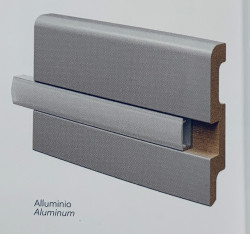 BATTISCOPA PORTA LED IN LEGNO