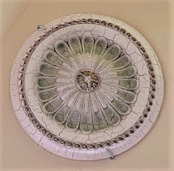 ROSONE IN GESSO DECORATO